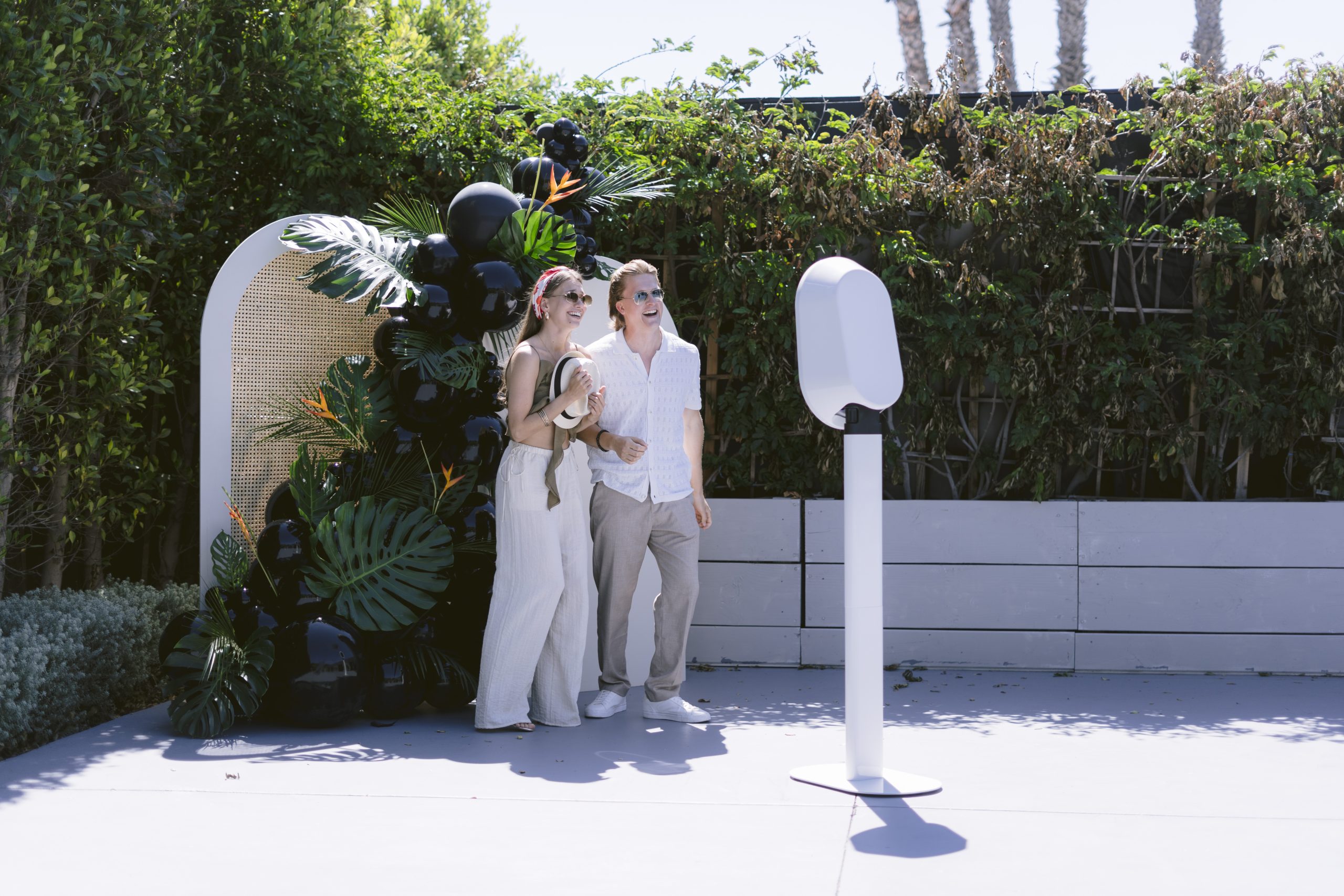 Turn every moment into a memory with our sleek, interactive photo booth. Perfect for parties, weddings, and corporate events – fun made instant!